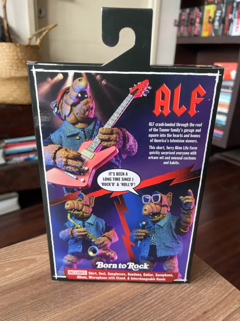 Figura de acción ALF Born to Rock con accesorios - 4