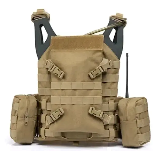 Chaleco táctico Yakeda con mochila de hidratación. - 2