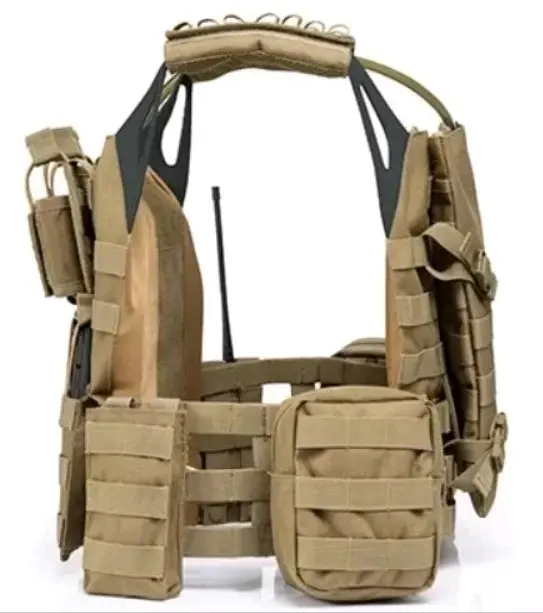 Chaleco táctico Yakeda con mochila de hidratación. - 3