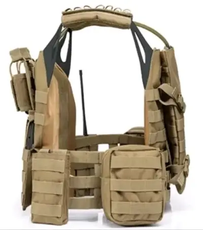 Chaleco táctico Yakeda con mochila de hidratación. - miniatura 3