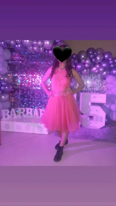 Vestido de fiesta rosa para niña con encaje y tul - miniatura 2