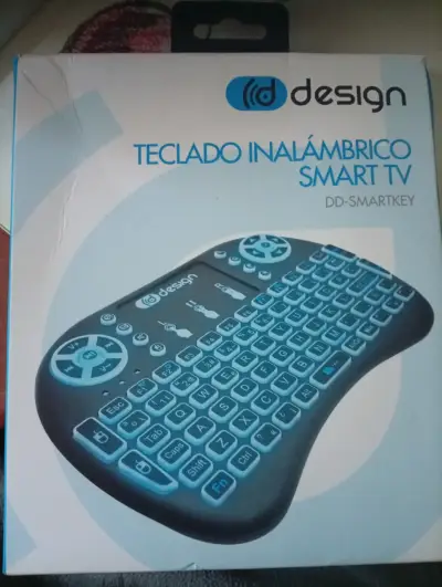 Teclado Inalámbrico para Smart TV Design - miniatura 1