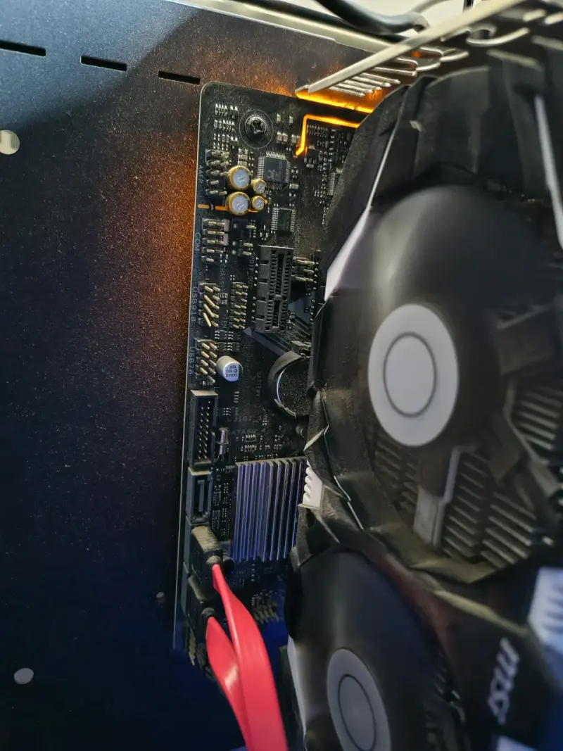 Tarjeta gráfica MSI 1050ti 4gb - 5