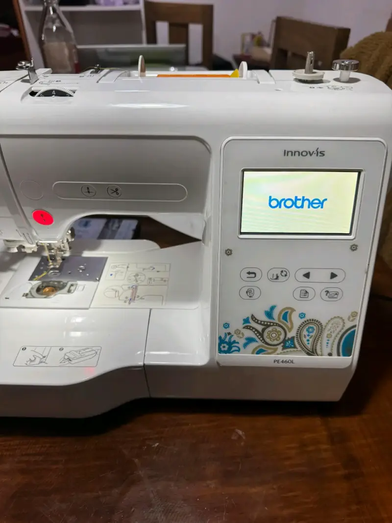 Máquina de Coser Brother Innov-is PE-460L - 5