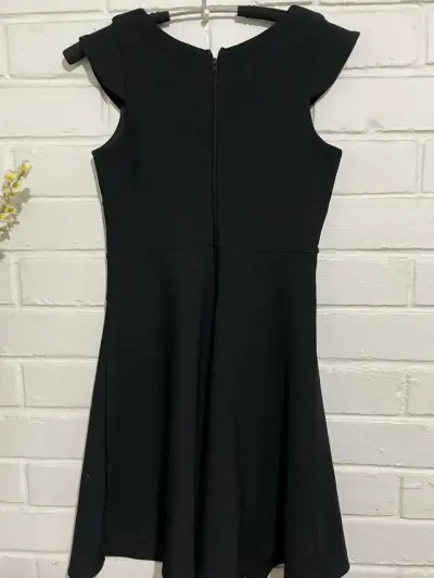 Vestido negro elegante Ava & Yelly - miniatura 2