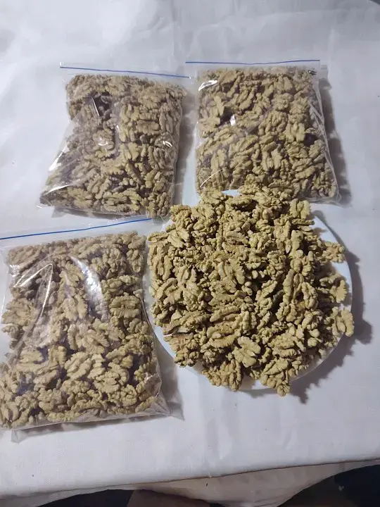 Nueces peladas en bolsas selladas - 2