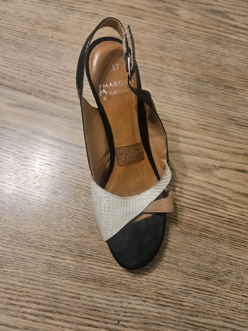 Sandalias de tacón alto bicolor - 1