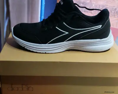 Zapatillas deportivas negras Diadora Eagle 9 - miniatura 1