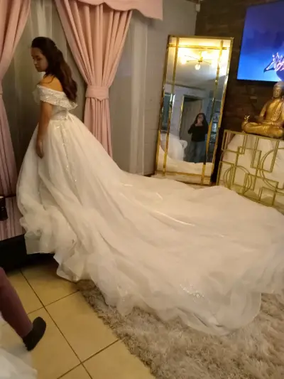 Vestido de Novia un uso traído de Turquia - miniatura 1