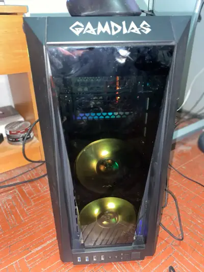 PC Gamer Gamdias con Intel Core i5 y 16GB RAM - miniatura 3
