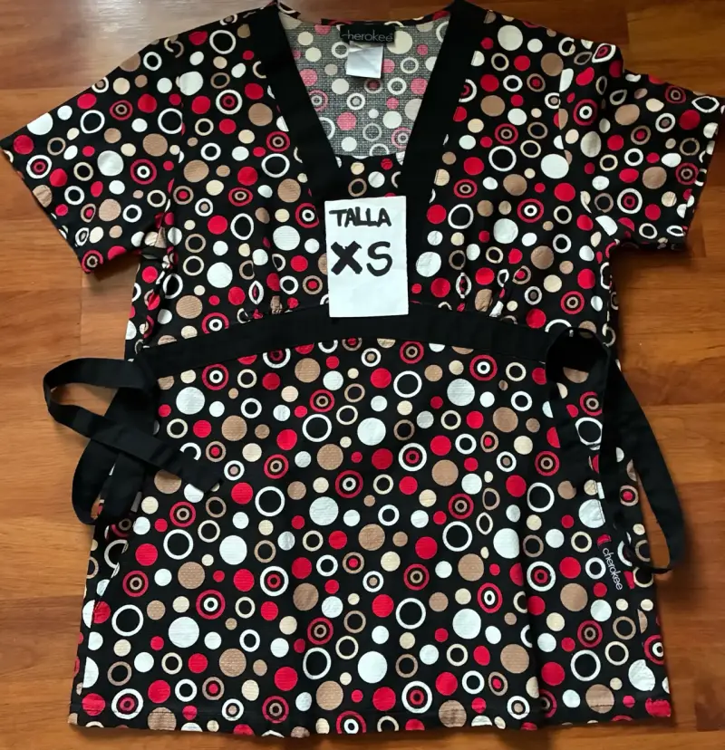 Blusas médicas estampadas talla XS - 1