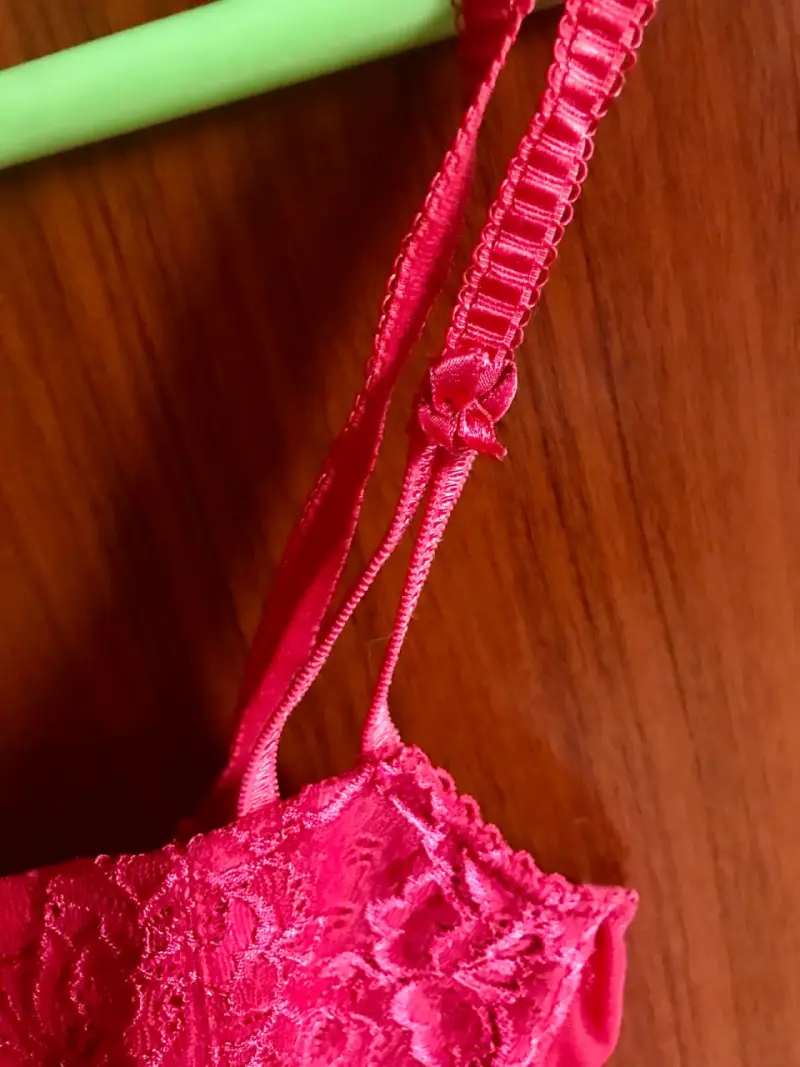 Corset rojo de encaje - 4
