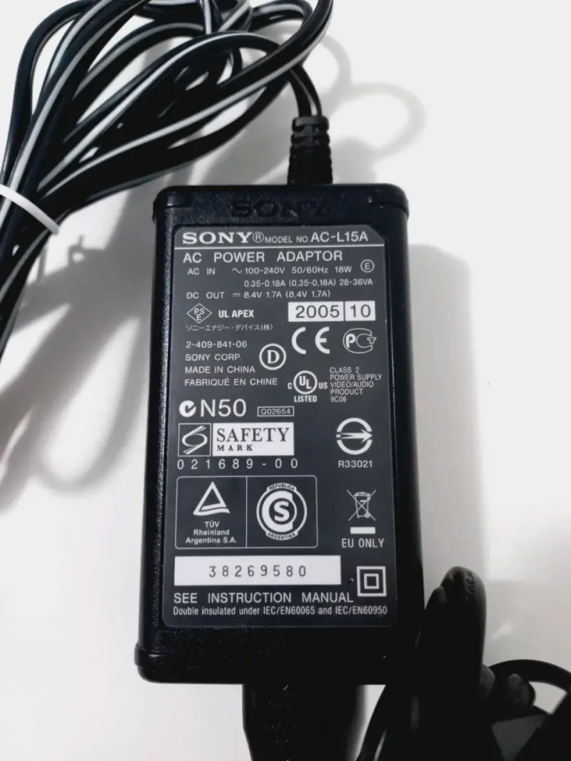 Cargador Sony AC-L15A para Handycams - 1