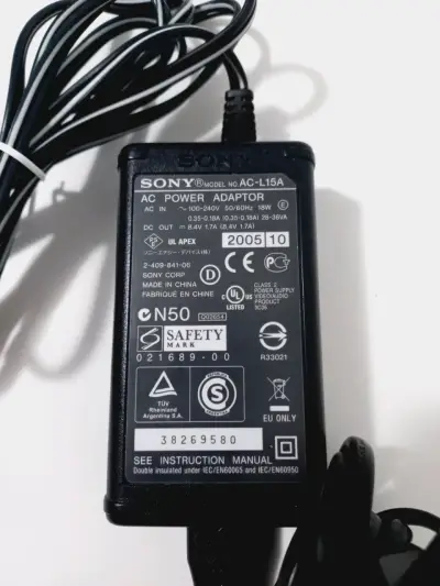 Cargador Sony AC-L15A para Handycams - miniatura 1