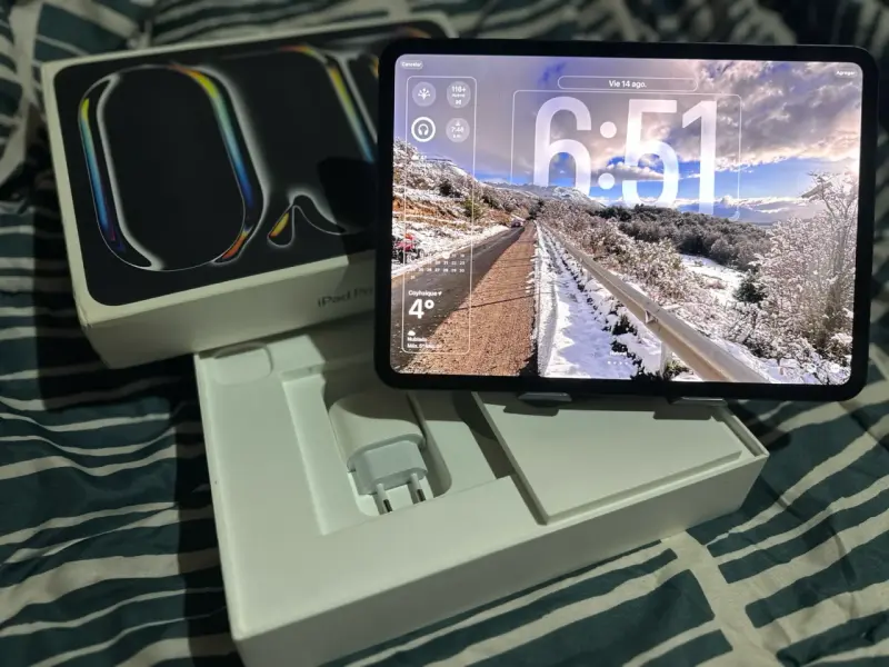 iPad Pro 11 pulgadas M4 256GB con caja - 1