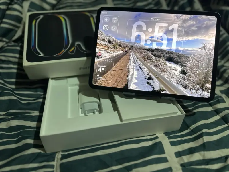 iPad Pro 11 pulgadas M4 256GB con caja - 4