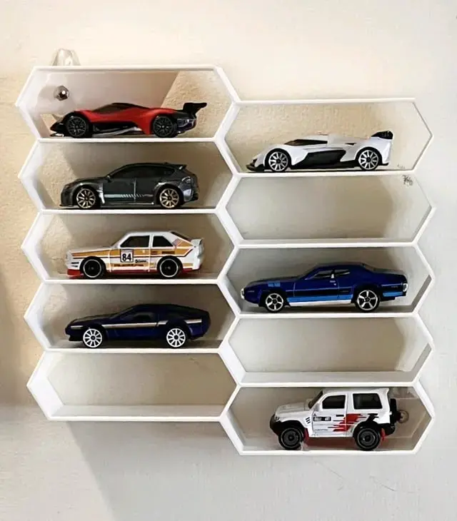 Estante para autos de juguete en forma de panal - 1