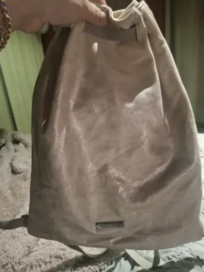 Mochila de cuero sintético plateada Tom Tailor - miniatura 2