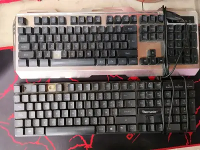 Teclado Mecánico Tecmaster con Cable USB - miniatura 1