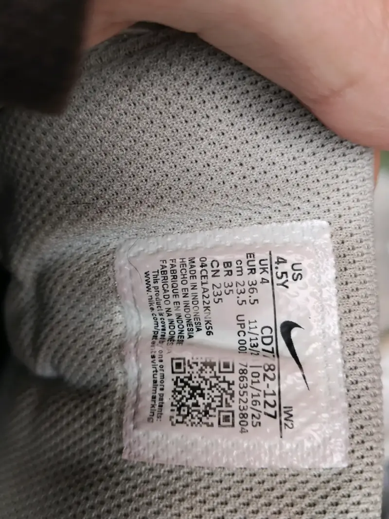 Zapatillas deportivas Nike blancas para niños - 4