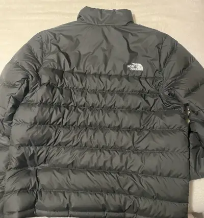 Chaqueta hombre de plumas negra The North Face - miniatura 2