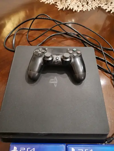 PlayStation 4 Slim 500 Gb - miniatura 2