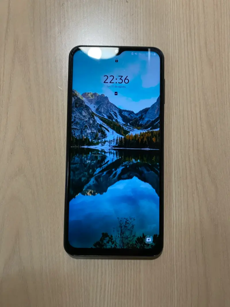 Samsung Galaxy A23 5G de 128 Gb en buen estado - 2