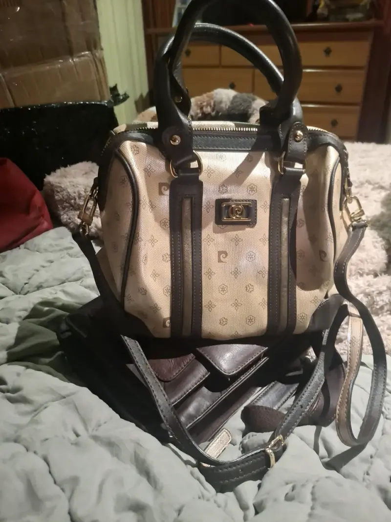 Bolso de mano Pierre Cardin beige y negro - 1