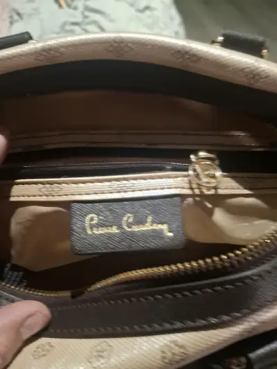 Bolso de mano Pierre Cardin beige y negro - miniatura 4
