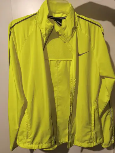 Chaqueta deportiva Nike Running amarilla - miniatura 1