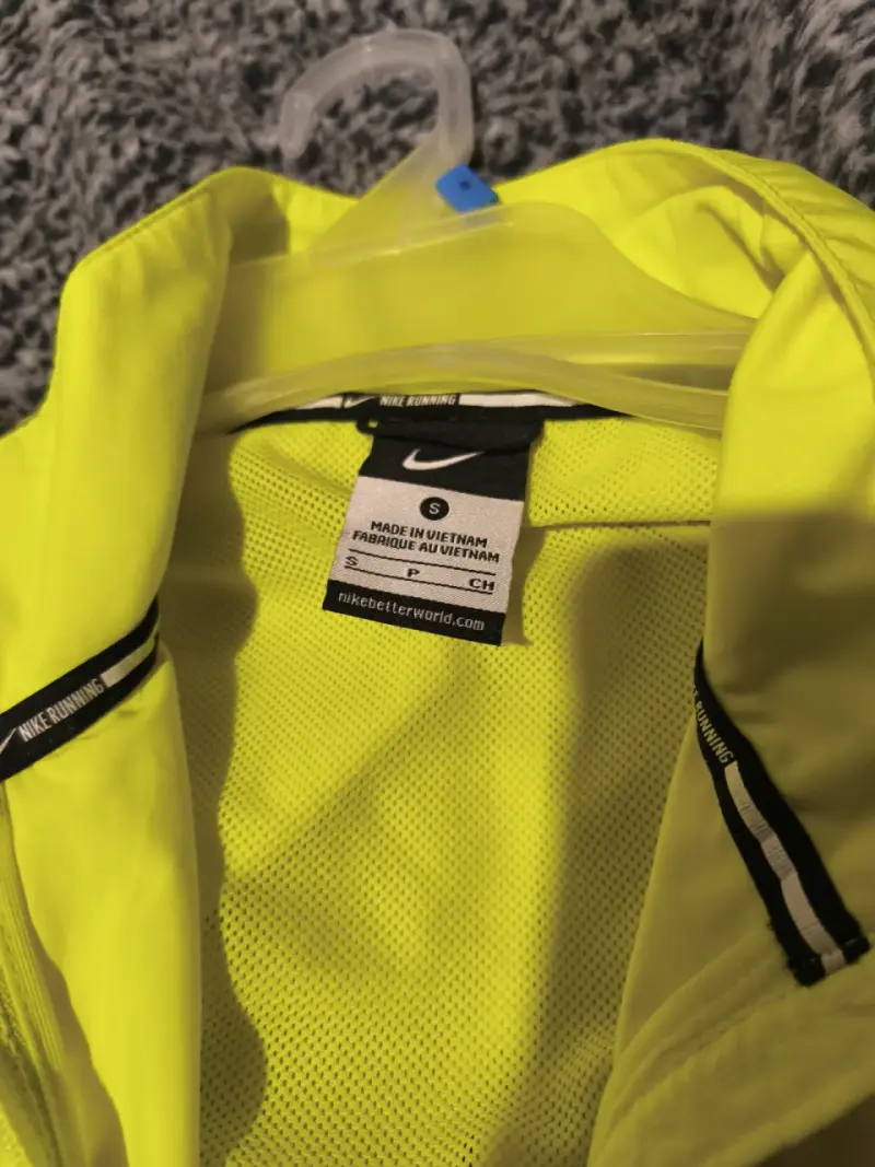 Chaqueta deportiva Nike Running amarilla - 3
