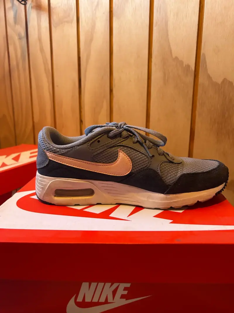 Zapatillas deportivas Nike azul y rosa para mujer - 1