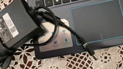Notebook semigamer Dell G3 3579 - miniatura 3