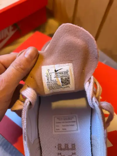 Zapatillas Nike rosadas para mujer - miniatura 4