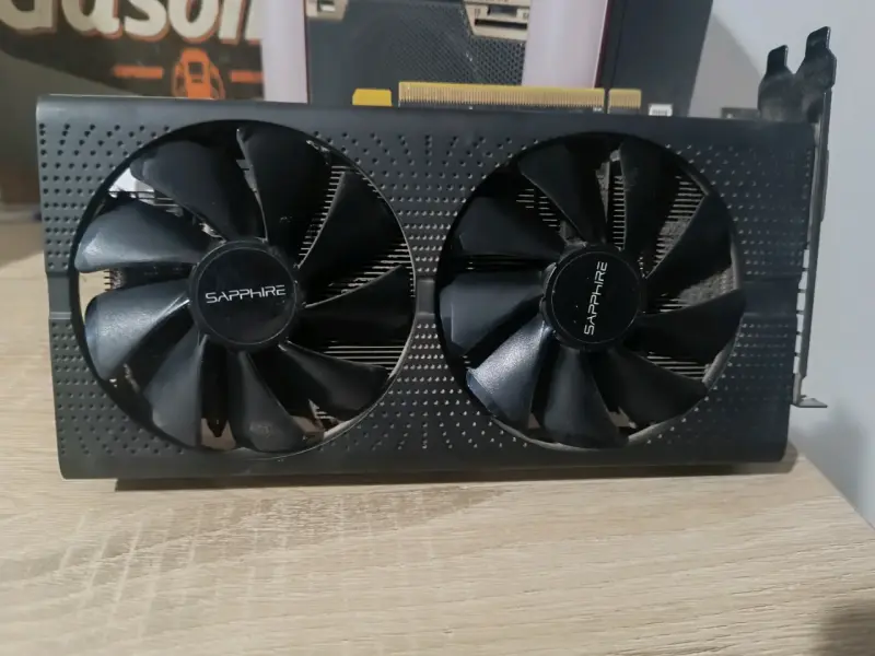 Tarjeta gráfica Sapphire RX570 doble ventilador - 1