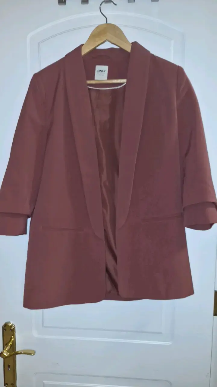 Blazer color palo rosa para mujer marca Only