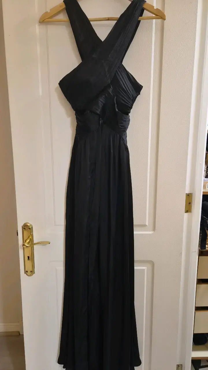 Vestido largo negro elegante para fiesta