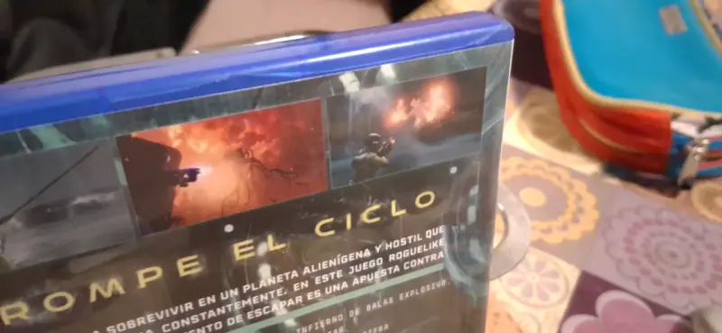 Juego PS5 Returnal en buen estado - 3