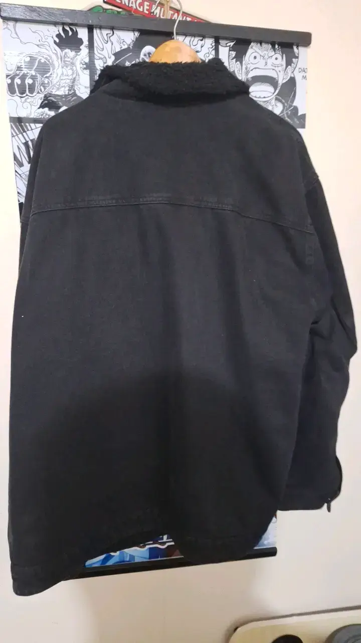 Chaqueta negra con forro de lana - 2