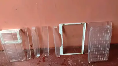 Refrigerador Mademsa de dos puertas en buen estado - miniatura 5
