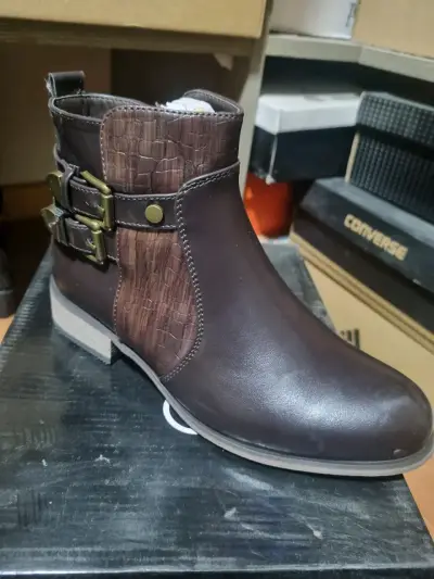 Botines de cuero marrón con hebillas Via Uno - miniatura 1