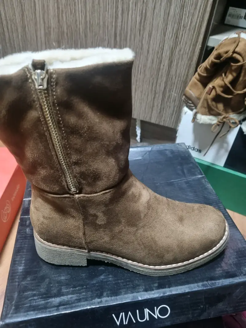 Botines de cuero marrón con hebillas Via Uno - 2