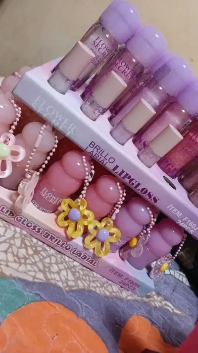 Set de Brillos Labiales Flower Secret - miniatura 3