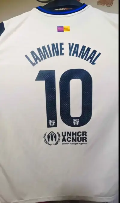 Camiseta de fútbol Lamine Yamal FCB blanca - miniatura 1