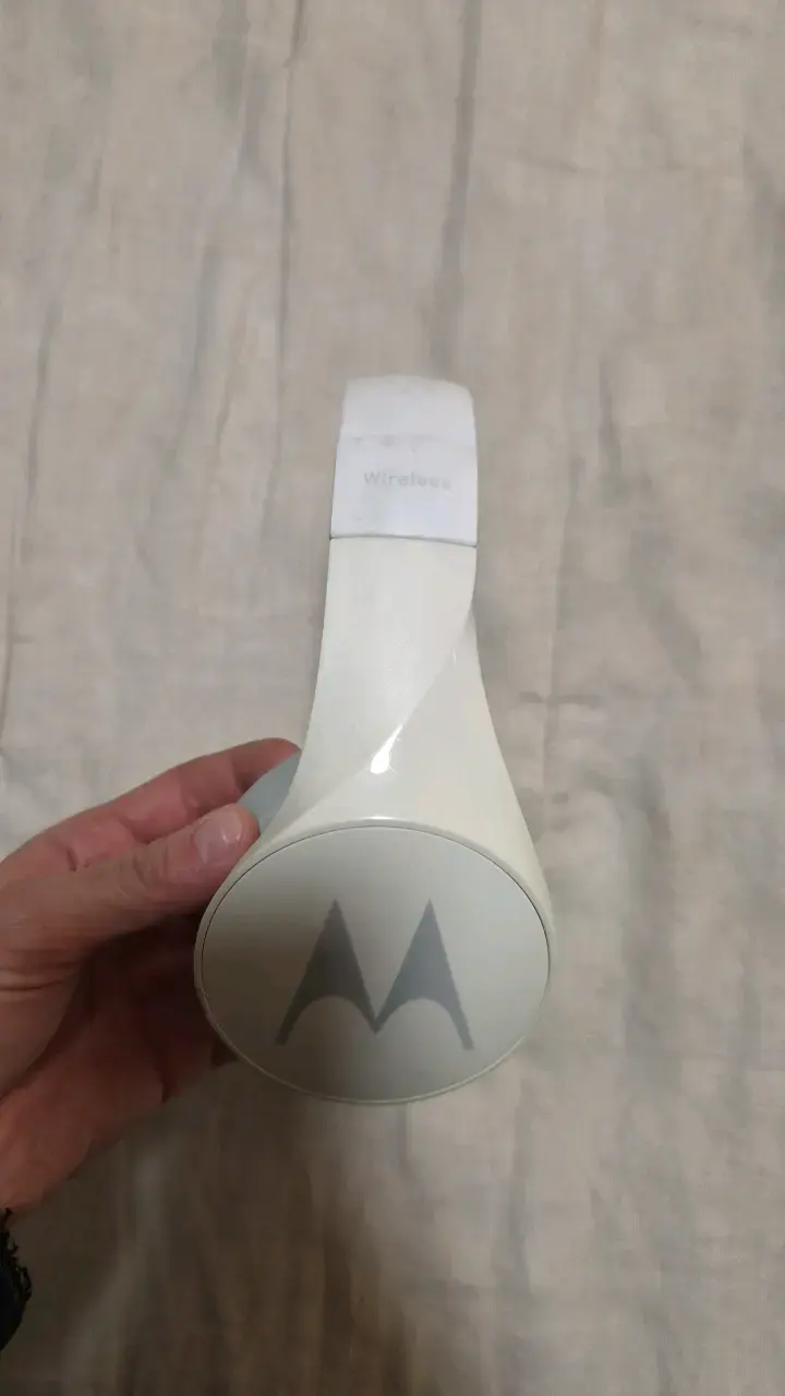 Auriculares inalámbricos Motorola blancos - 2