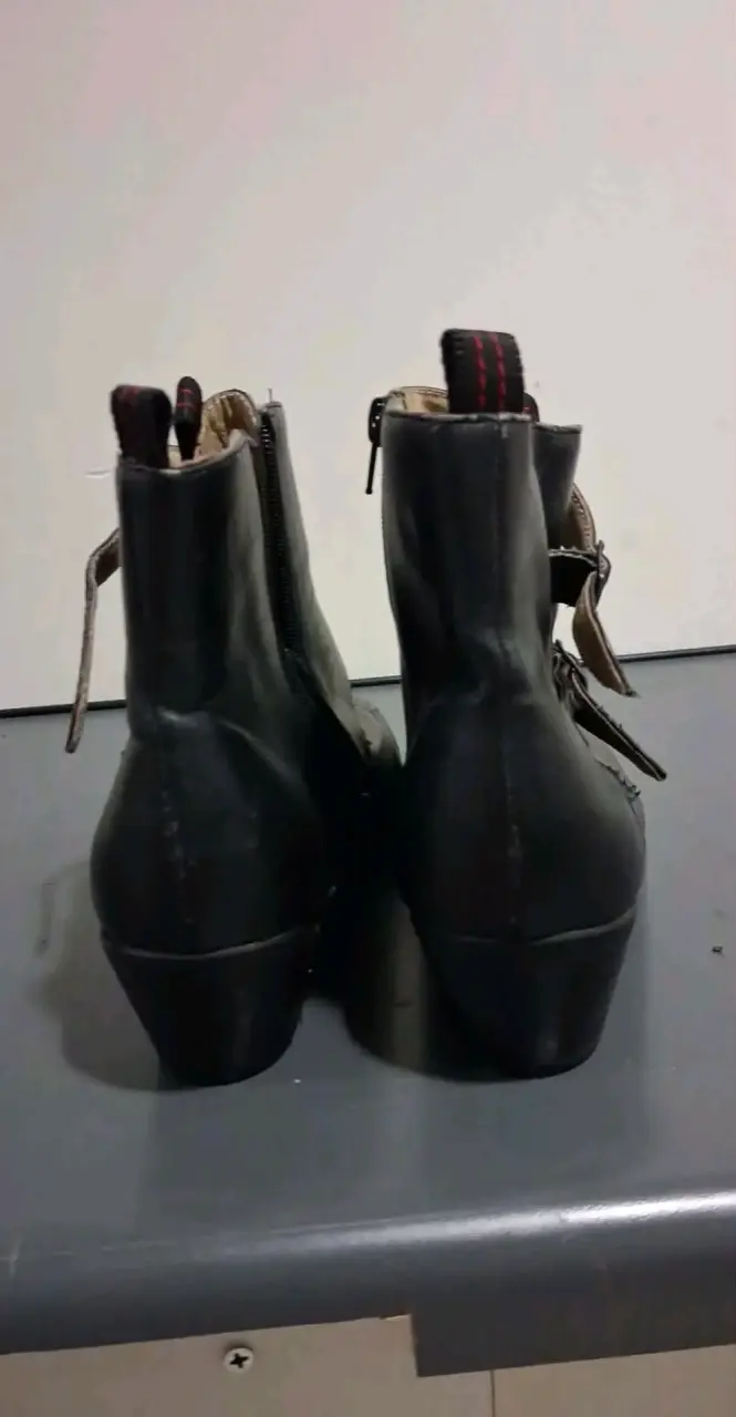 Botines de cuero negros talla 41 - 2