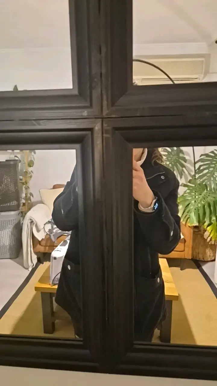 Espejo decorativo de pared con marco negro - 3