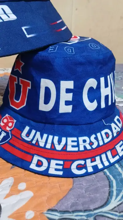 Gorros tipo pescador Universidad de Chile - miniatura 2