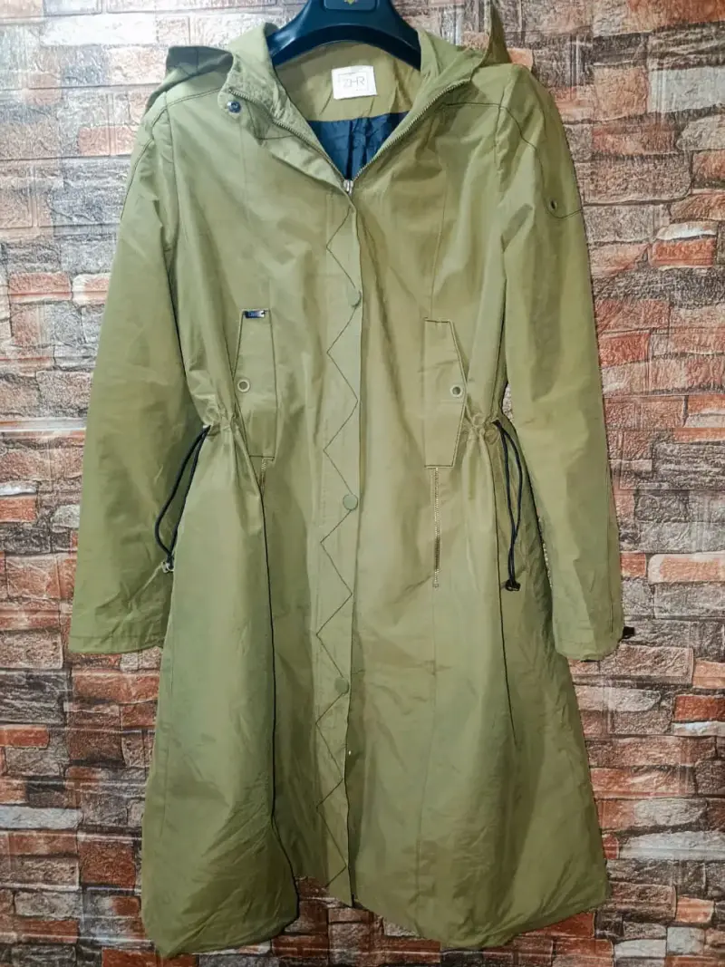 Parka verde con capucha para mujer ZHR