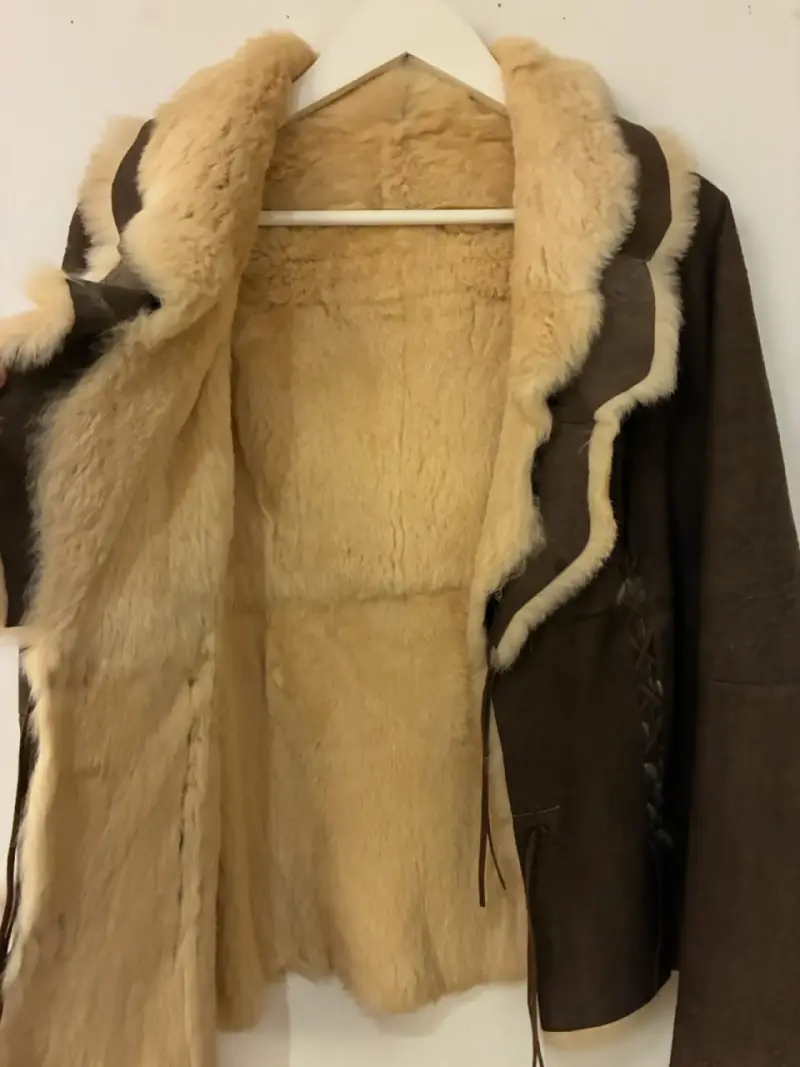 Chaqueta de piel sintética marrón con forro - 2